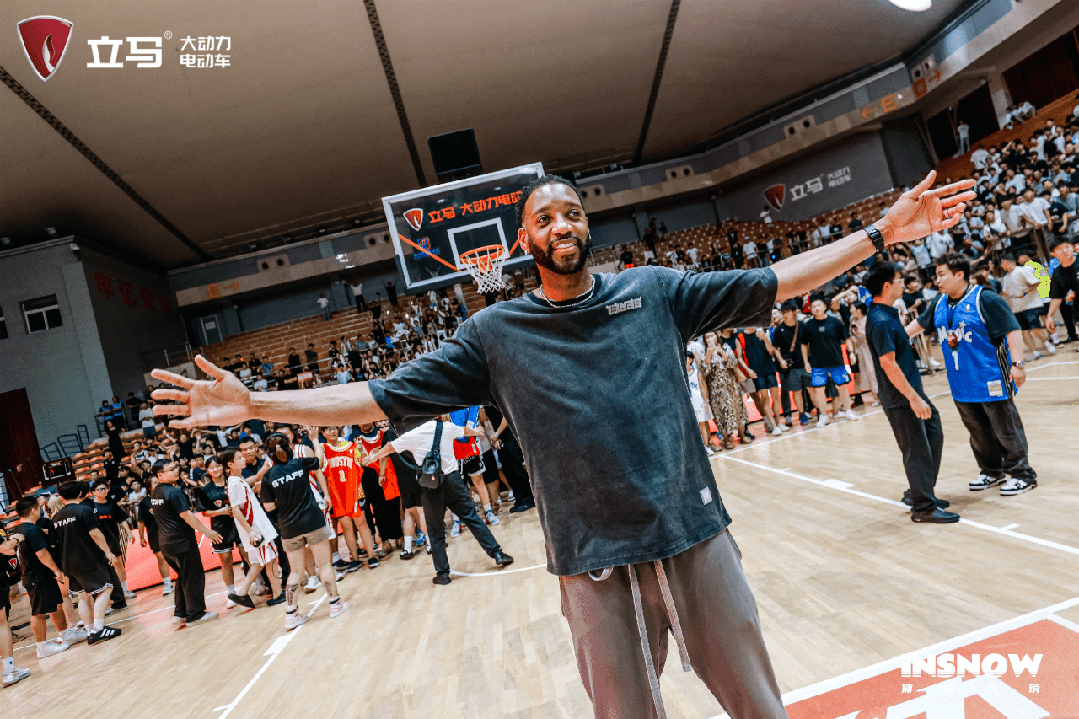 巨星自发打 call麦迪INS抖音双平台力赞立马无人驾驶立马黑科技如何强势破圈