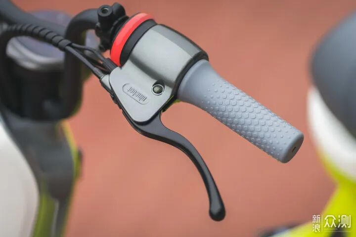 九号电动车C40用智能颠覆你对电动车的认知