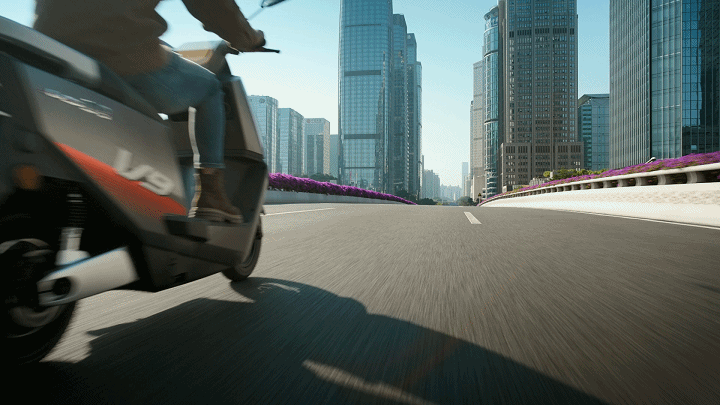 立马V9跨跃山河丨演绎极致操控让全场景出行无边界