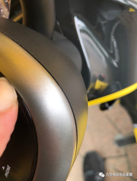 九号电动车顶着风雨C80高负重长距离体验