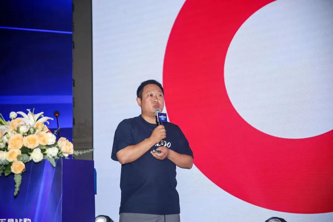 锋从砺出无畏向前五星钻豹黄河英雄会燃爆中原