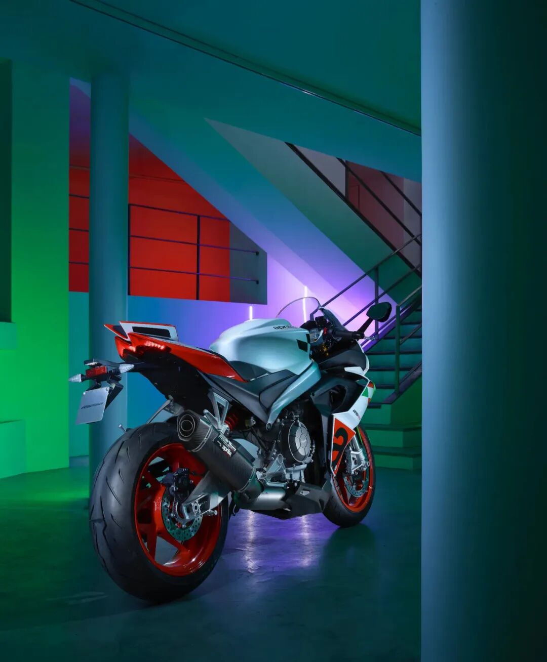 [2023-09-15]源自赛道骑享精彩操控ApriliaRS660EXTREMA特别版