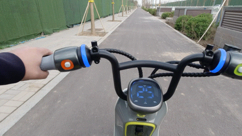 九号电动车C40用智能颠覆你对电动车的认知