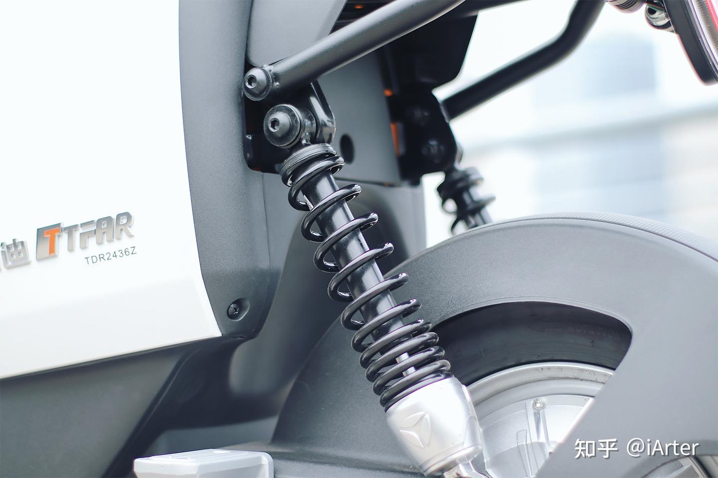 能否在新国标下解决通勤焦虑？雅迪冠能2.0 DM6电动车深度体验