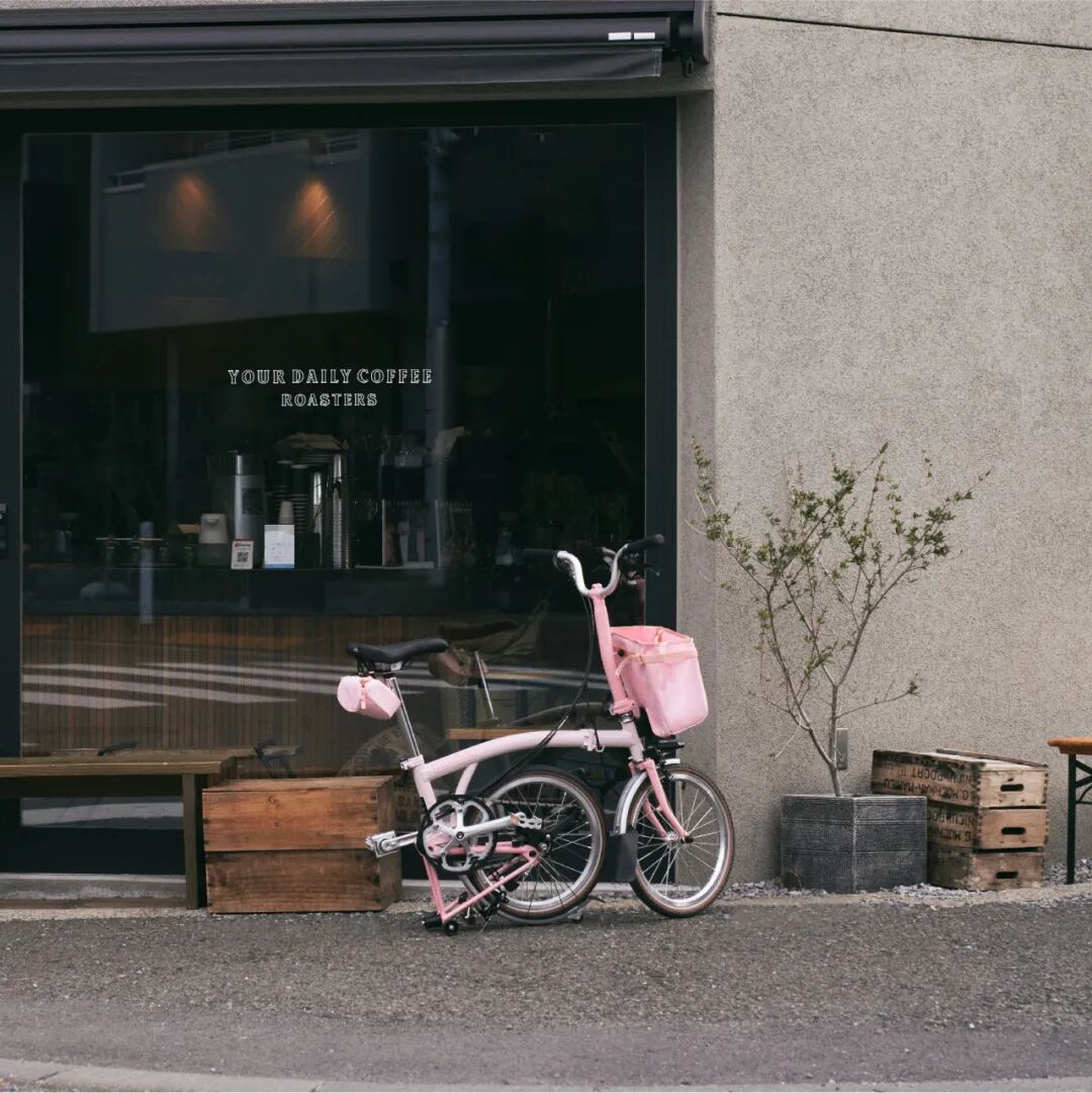 [2024-02-29]BROMPTON推出限定樱花粉骑它去赏花