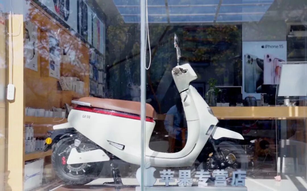 绿驹进驻苹果专营店