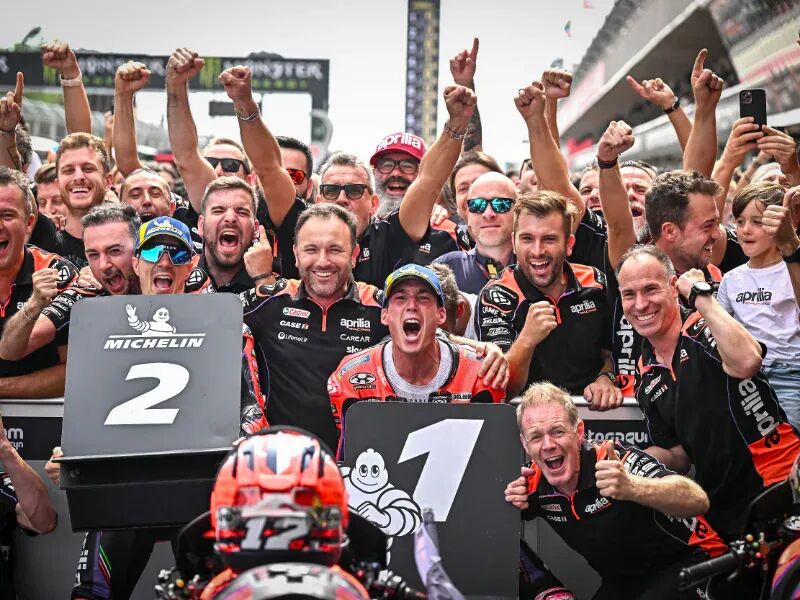 [2023-09-04]Aprilia在巴塞罗那创造历史Aleix和Maverick包揽冠亚军